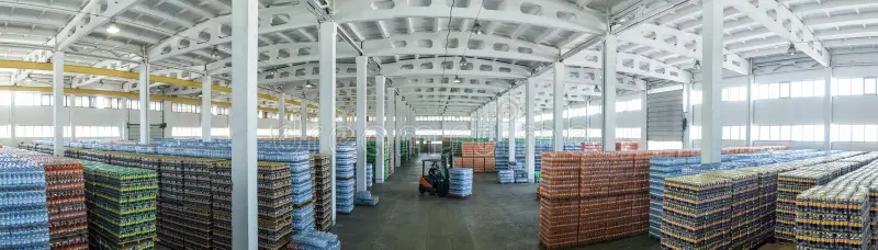 Services Large Warehouse Drinks Panoramic View Plastic Bottles Loading Machines 88017003